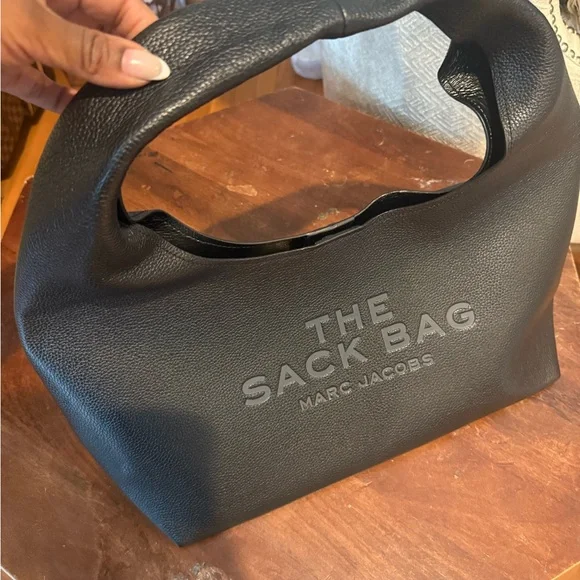 Marc Jacobs Black Toiletry Sack Bag - Picture 2 of 5